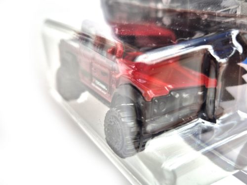 Hot Wheels '15 Land Rover Defender Double Cab - HW Dirt 10/10 - 179/250 -  Hot Wheels - 1:64