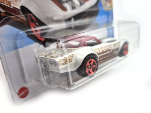Hot Wheels '68 Corvette Racer - HW Celebration Racers 2/10 - 51/250 -  Hot Wheels - 1:64