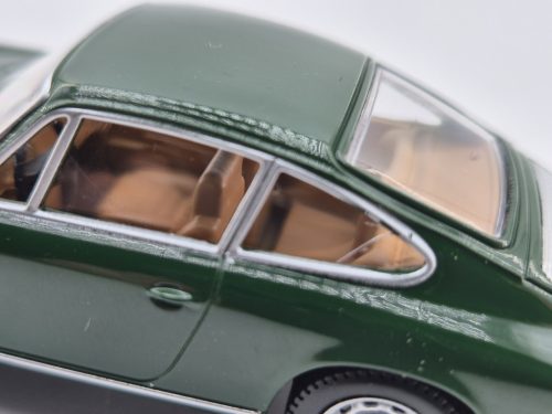 Porsche 901 911 coupe (1969) -  Norev - 1:43 - kis hibával