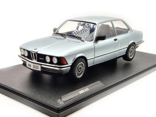 BMW E21 323i (1980) -  Solido - 1:18