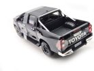 Toyota Hilux Pick-Up (2021) - fekete -  Maisto - 1:27