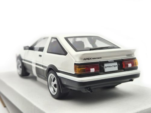 Toyota Sprinter Trueno AE86 -  Maisto - 1:24