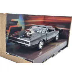   Dom's Dodge Charger (1970) - Fast & Furious - Halálos Iramban -  Jada - 1:32