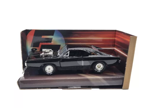 Dom's Dodge Charger (1970) - Fast & Furious - Halálos Iramban -  Jada - 1:32