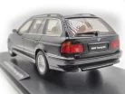 BMW E39 touring (1998) - fekete - Triple9 - 1:18