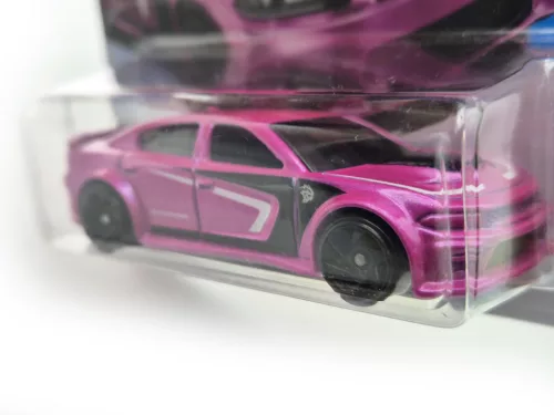 Hot Wheels '20 Dodge Charger Hellcat - Muscle Mania 9/10 - 240/250 -  Hot Wheels - 1:64