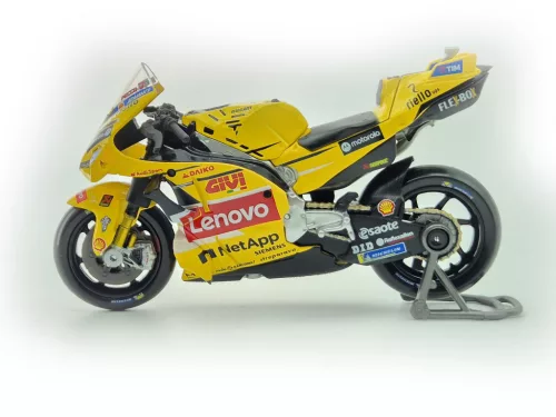 MotoGP - Desmosedici GP23 - Team Lenovo #1 (2023) - Francesco Bagnaia -  Maisto - 1:18