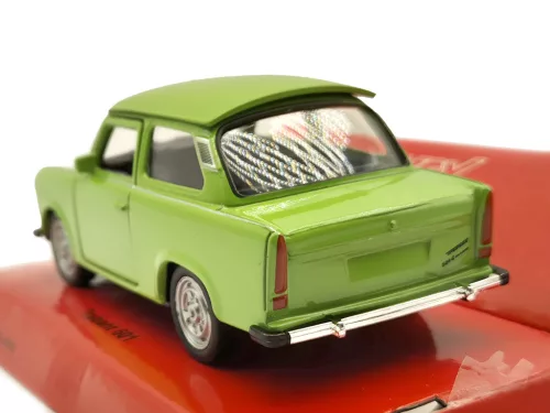 Trabant 601 - zöld -  Welly - 1:34