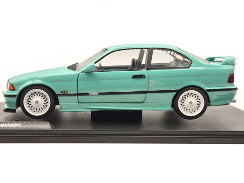 BMW E36 M3 Coupe (1991) - menta zöld -  Solido - 1:18