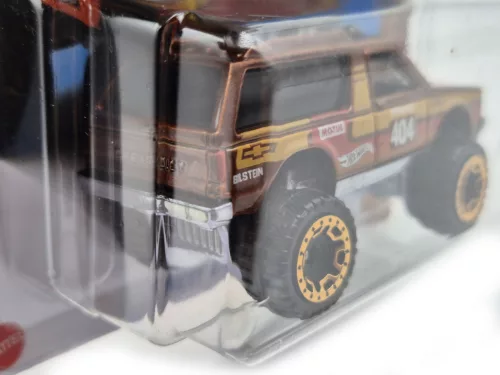 Hot Wheels Chevrolet Chevy Blazer 4x4 - Dirt 3/10 - 81/250 -  Hot Wheels - 1:64