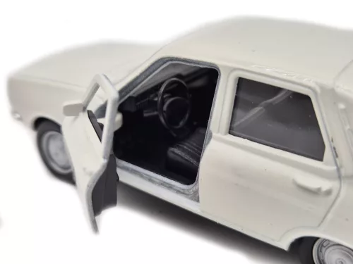 Dacia 1300 - fehér -  Welly - 1:34