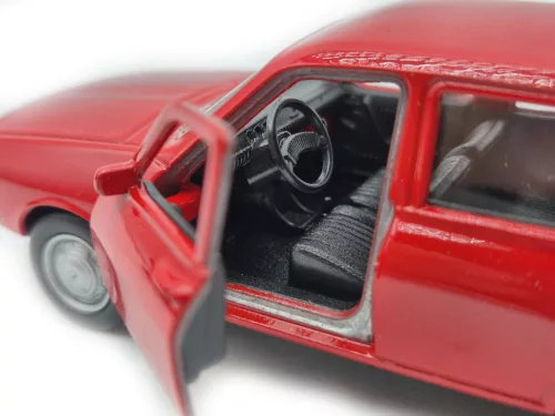 Dacia 1300 - piros -  Welly - 1:34