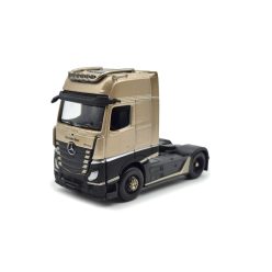   Mercedes Benz Actros 1851 MP4 Gigaspace kamion (2018) -  Maisto - 1:64