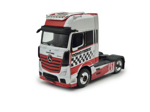 Mercedes Benz Actros 1851 MP4 Gigaspace Toyo Tires kamion (2018) -  Maisto - 1:64