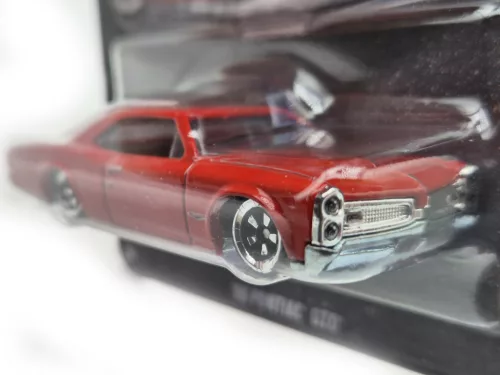 Hot Wheels Silver Series Pontiac - Pontiac GTO (1966) -  Hot Wheels - 1:64