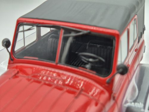 UAZ 469B (1972) -  Edicola - 1:24