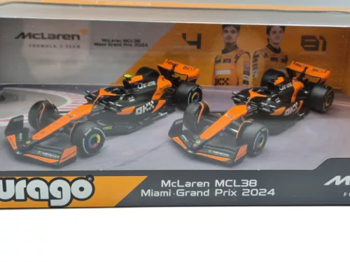 McLaren MCL38 F1 szett (2024) - #4 Lando Norris - #81 Oscar Piastri -  Bburago - 1:43