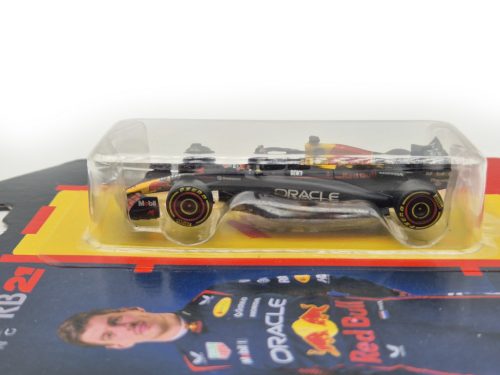 Red Bull RB21 F1 #1 (2025) - Max Verstappen -  Bburago - 1:64