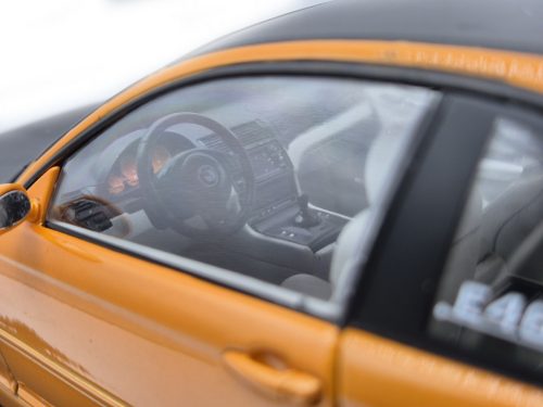 BMW E46 M3 coupe (2000) - narancs / fekete -  Solido - 1:18