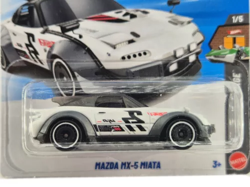 Hot Wheels Mazda MX-5 Miata - HW Dream Garage 1/5 - 1/250 -  Hot Wheels - 1:64